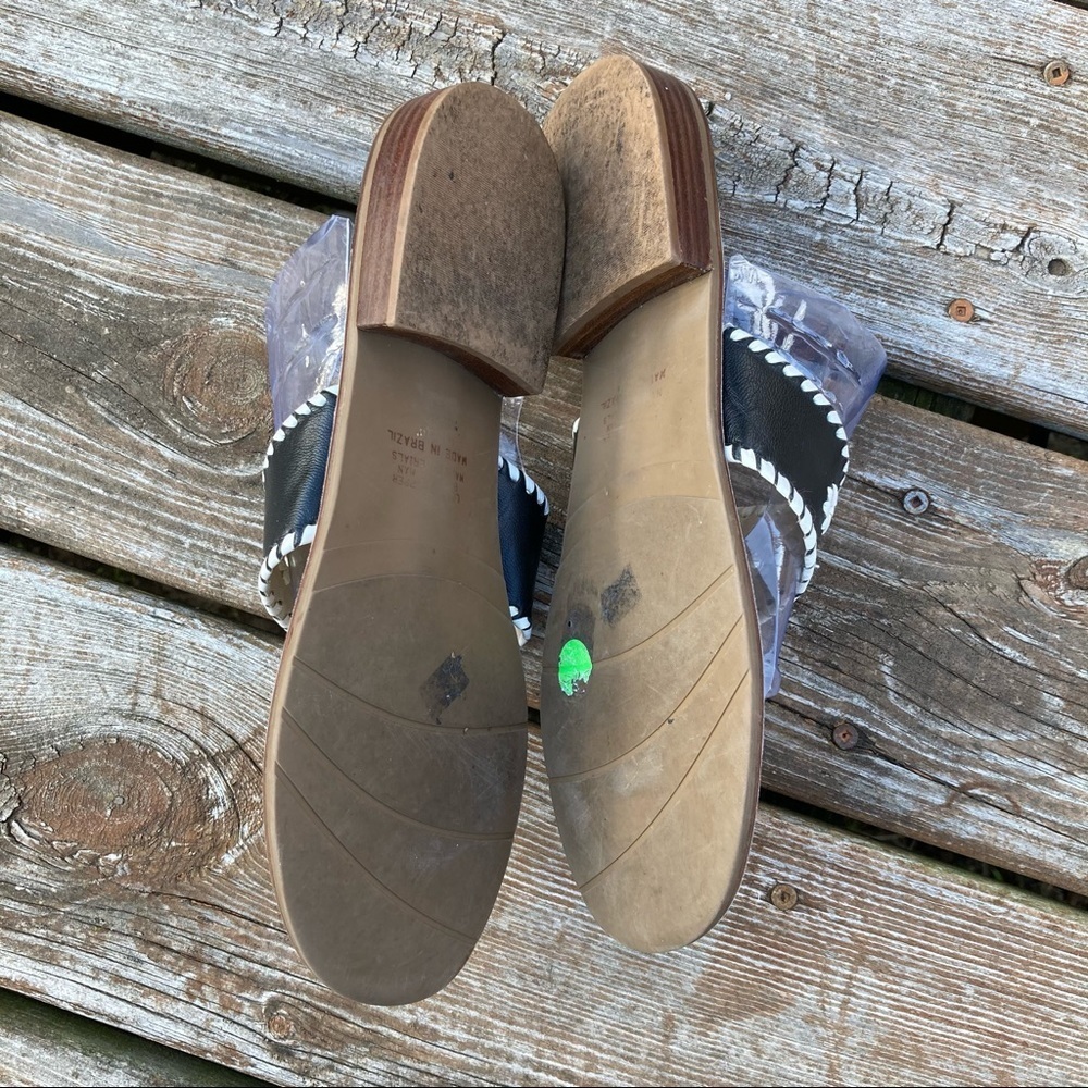 Apostrophe Sandal - Picture 6 of 6